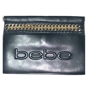 Bebe clutch